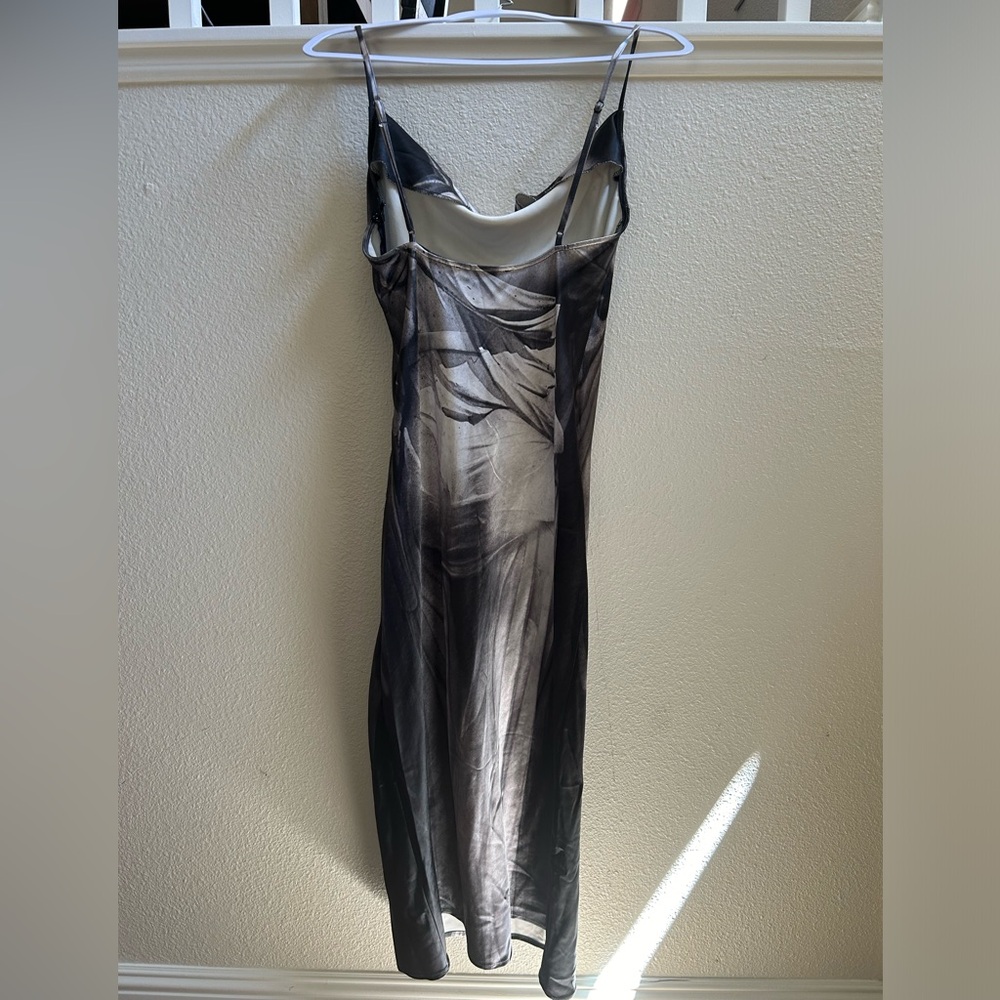 NWOT Widow Sculpture Maxi Dress Size M - Picture 3 of 7